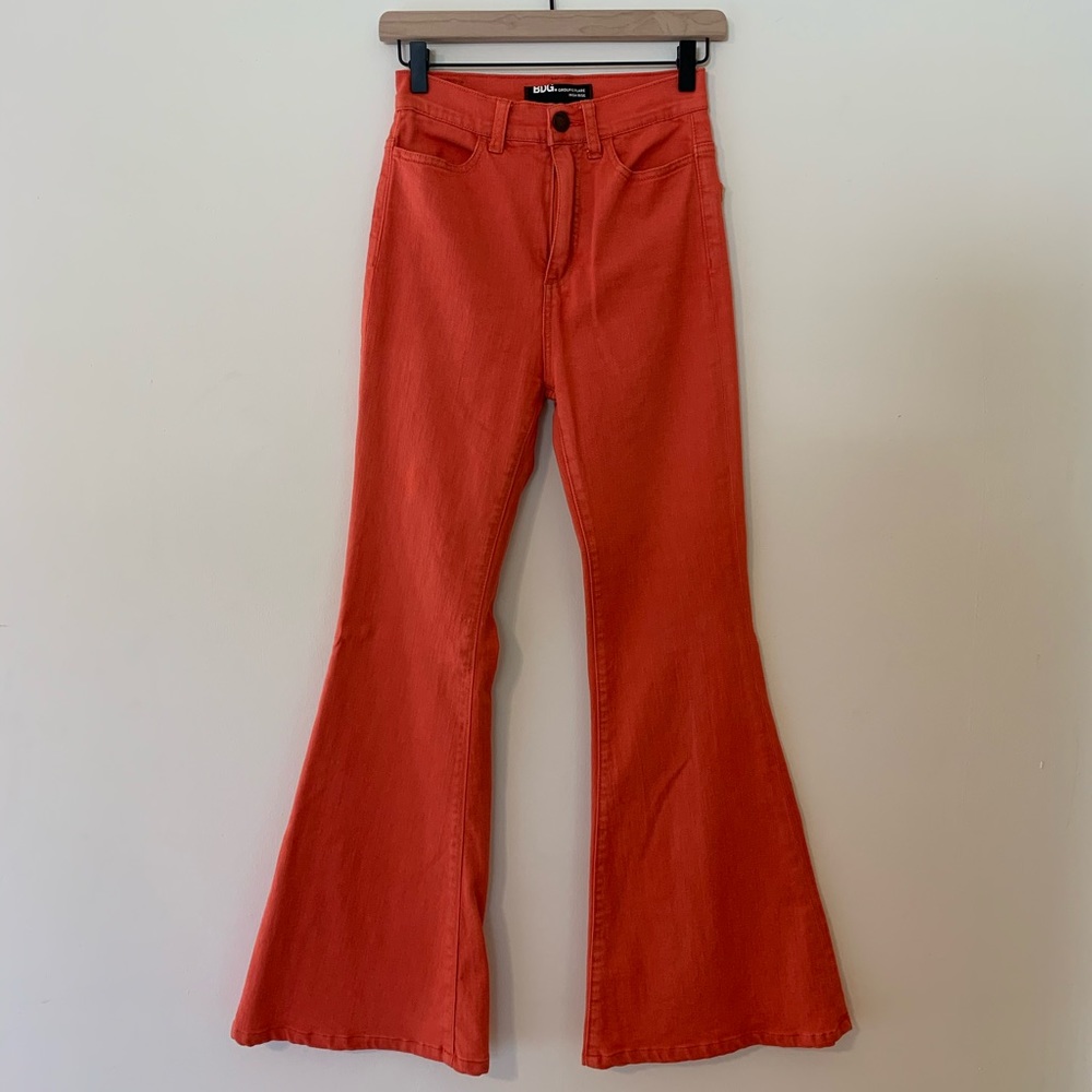 BDG GROUPE FLARE HIGH RISE RED/ORANGE FLARE PANTS